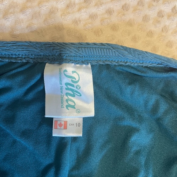 PIHA SWIMWEAR Deep Turquoise Size: Medium- 8 - Picture 4 of 4